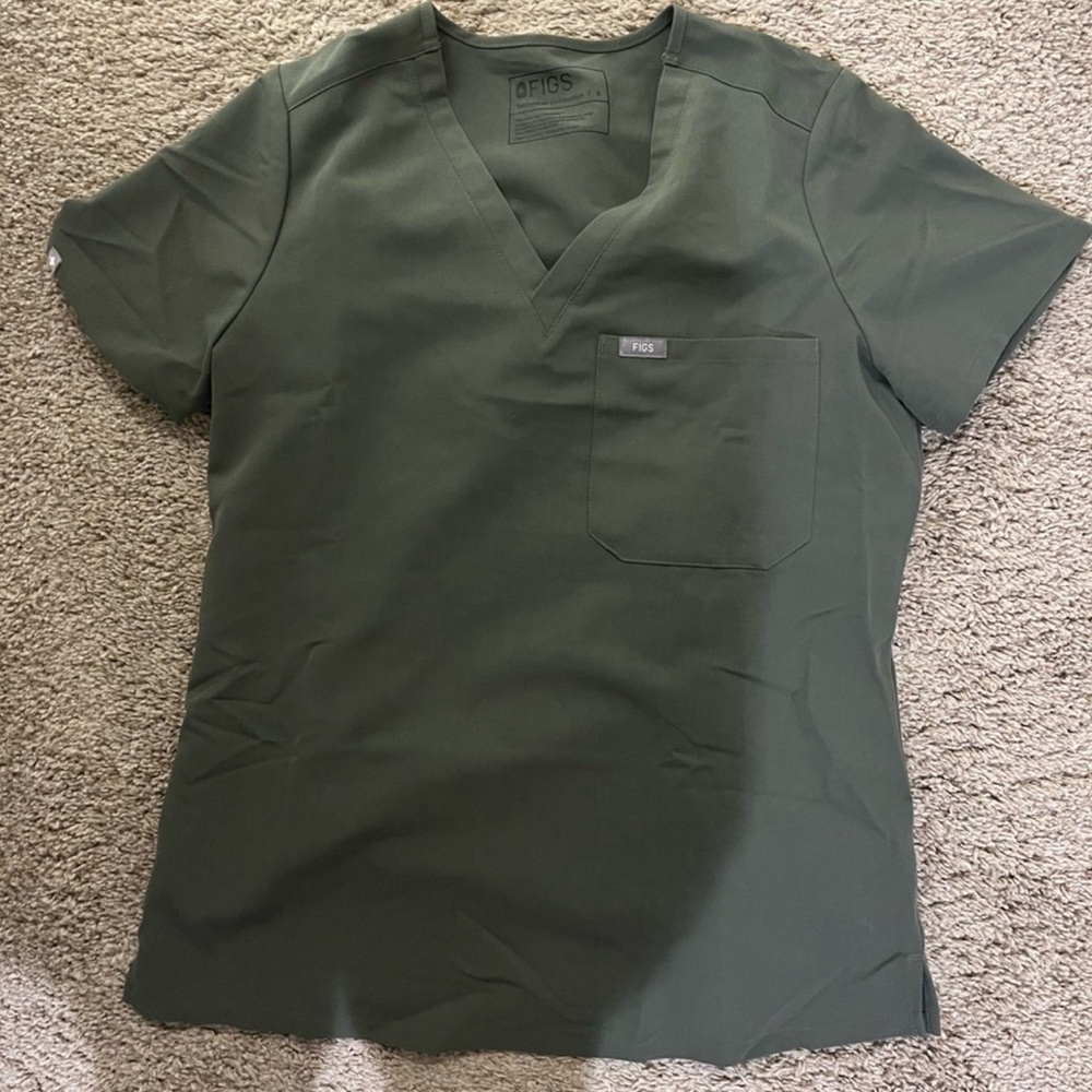 Figs Women's Olive Green V-Neck Scrub Top